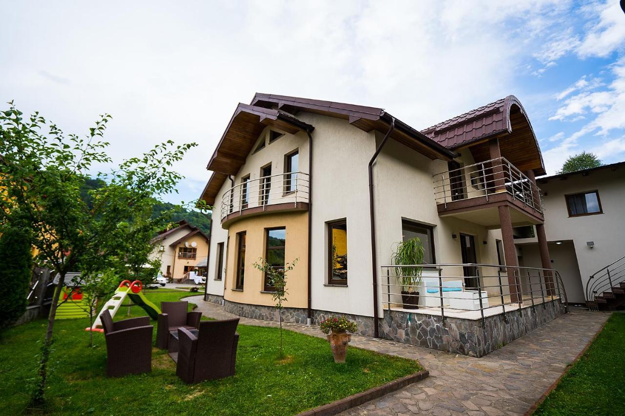 מלון מויסי Casa Perla Nordului מראה חיצוני תמונה