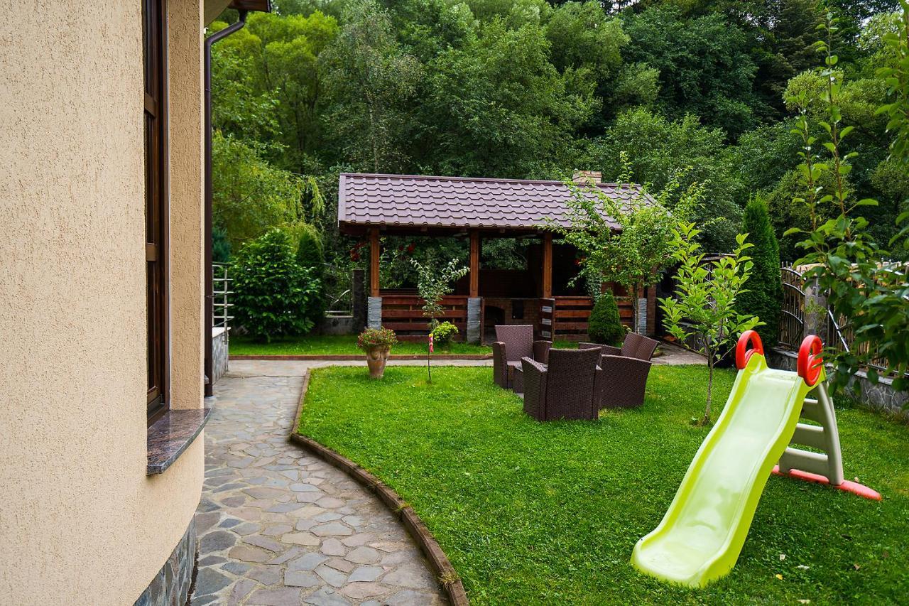 מלון מויסי Casa Perla Nordului מראה חיצוני תמונה